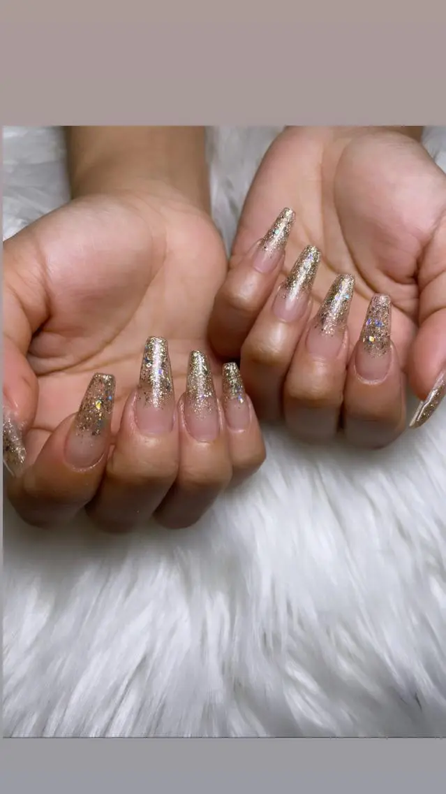 ロング ネイル BELLUNA Mizuki❤︎のネイルデザイン