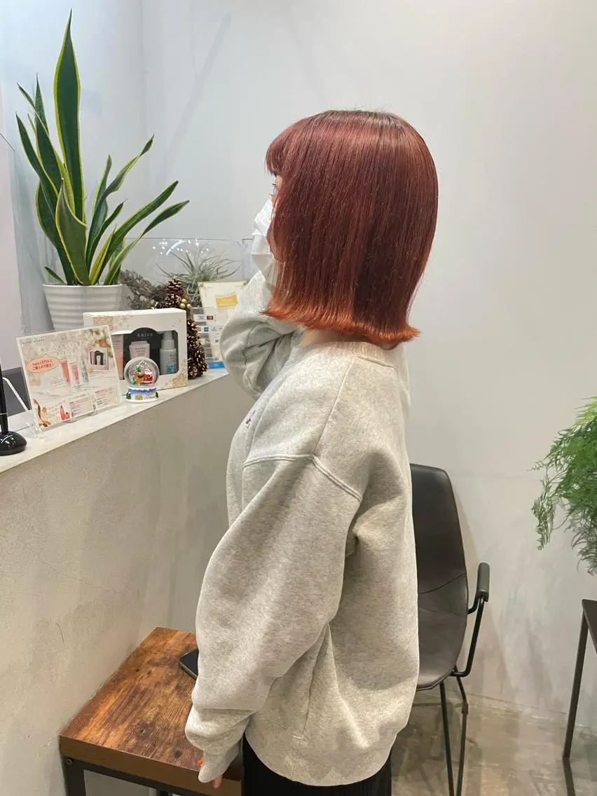 ミディアム カラー ブリーチ オレンジ 銀 座のヘアスタイル