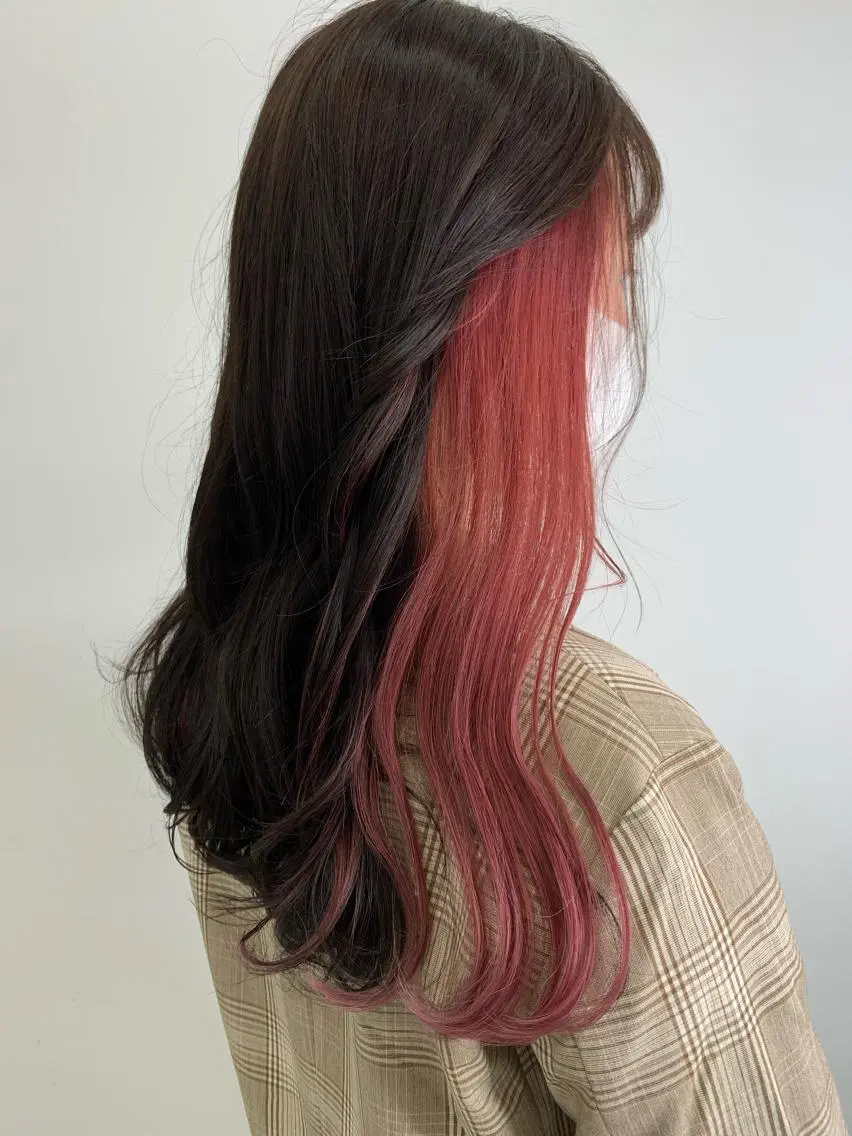 ロング カット ヘアカラー トリートメント 山田 絵里菜のヘアスタイル