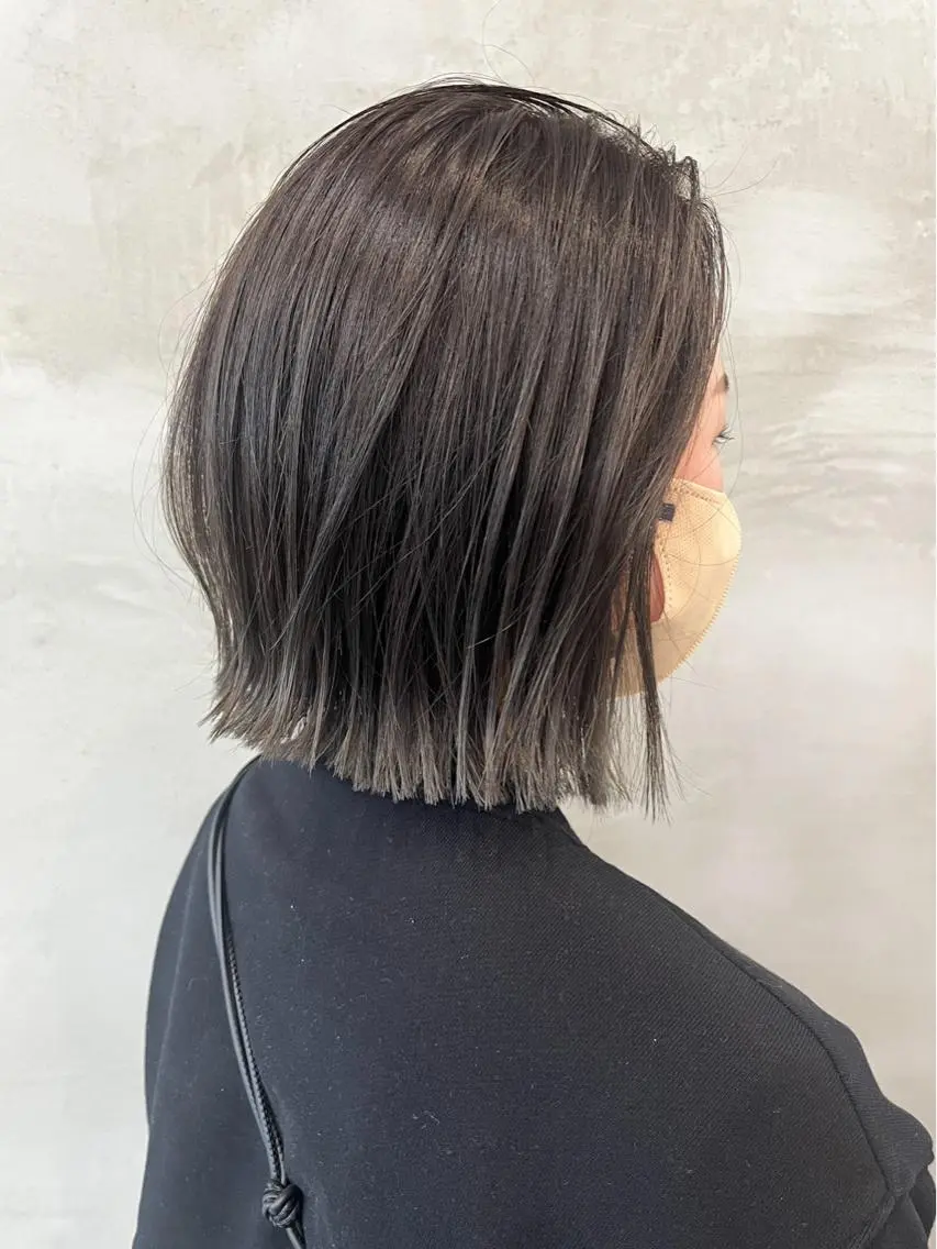 ショート カラー ダークグレー ダークグレージュ グレージュ カット ヘアカラー トリートメント 🫧透明感カラー🫧 OIKAWAのヘアスタイル