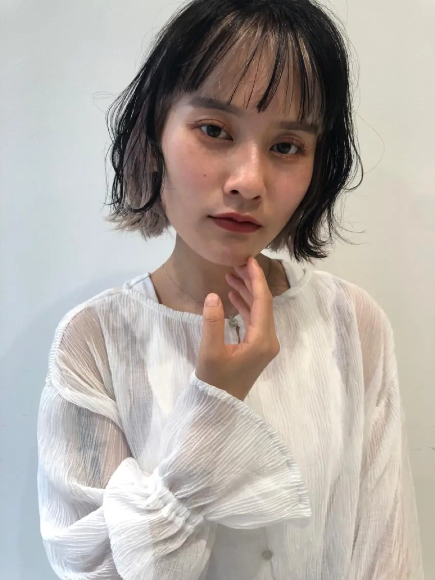 ミディアム パーマ ヘアアレンジ ネイル カット ヘアカラー トリートメント "オトナ髪”/ LAKA TOCCAのヘアスタイル