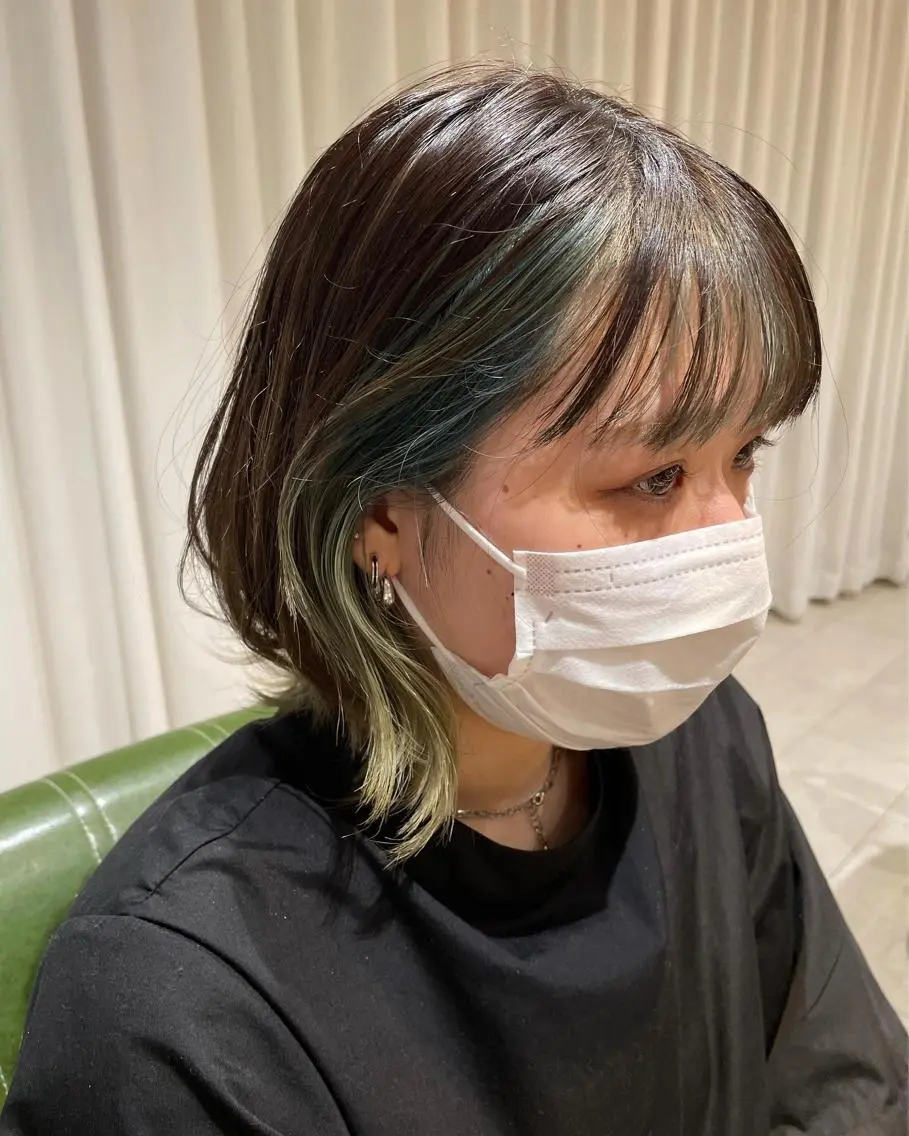 ミディアム カラー ミストバング ブリーチ  フェイスフレーミング ウルフカット カット ヘアカラー トリートメント 過去一の柔髪ヘア 🌿einshairのヘアスタイル
