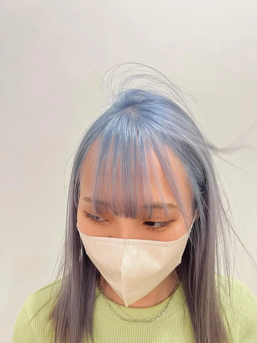 ミディアム カラー ヘアカラー ブリーチカラーが人気 onnuのヘアスタイル
