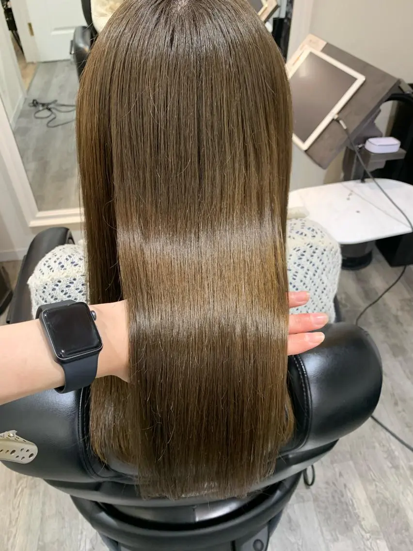 ロング カラー ブリーチ トリートメント 鈴木 麻希のヘアスタイル