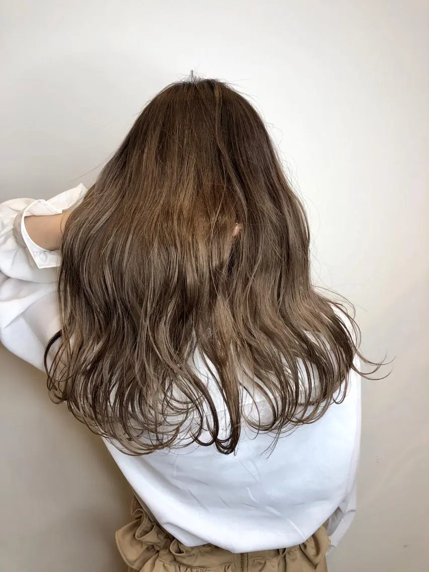 セミロング カット ヘアカラー エクステ シールエクステ×美髪 改善/ヨシモトカンジのヘアスタイル