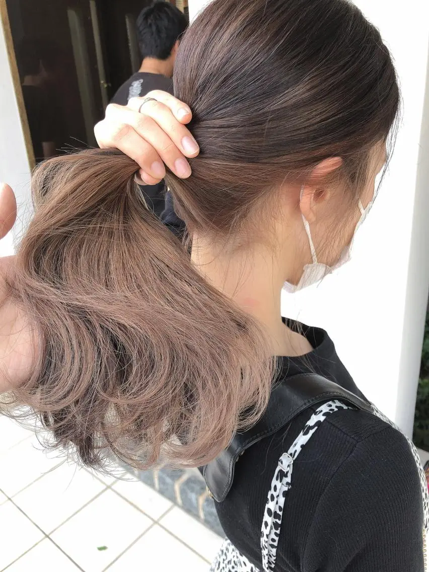 セミロング カット ヘアカラー トリートメント 具志 正太のヘアスタイル