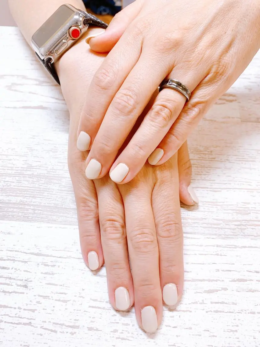 ネイル ワンカラーネイル ホワイト ハンドネイル Story nail Sakuraのネイルデザイン