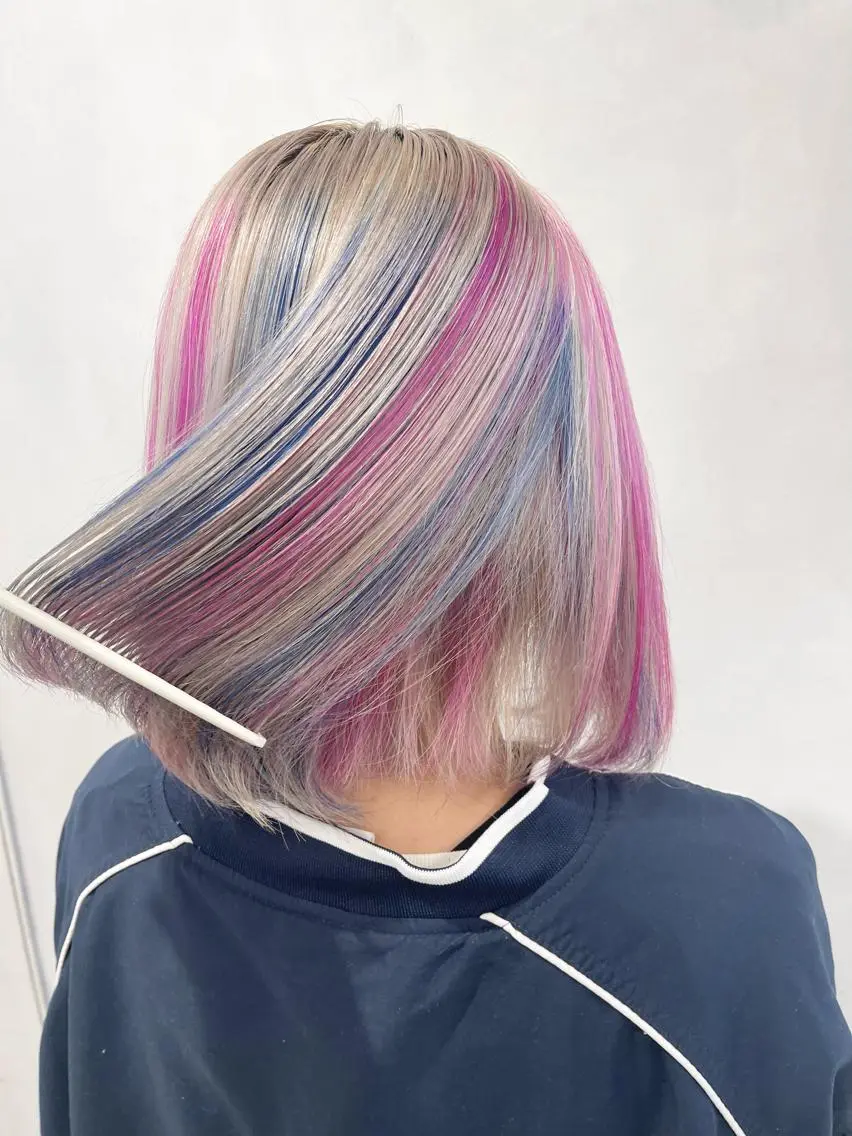 ミディアム カラー 🦋レイヤーカット ミドリカワ🦋のヘアスタイル