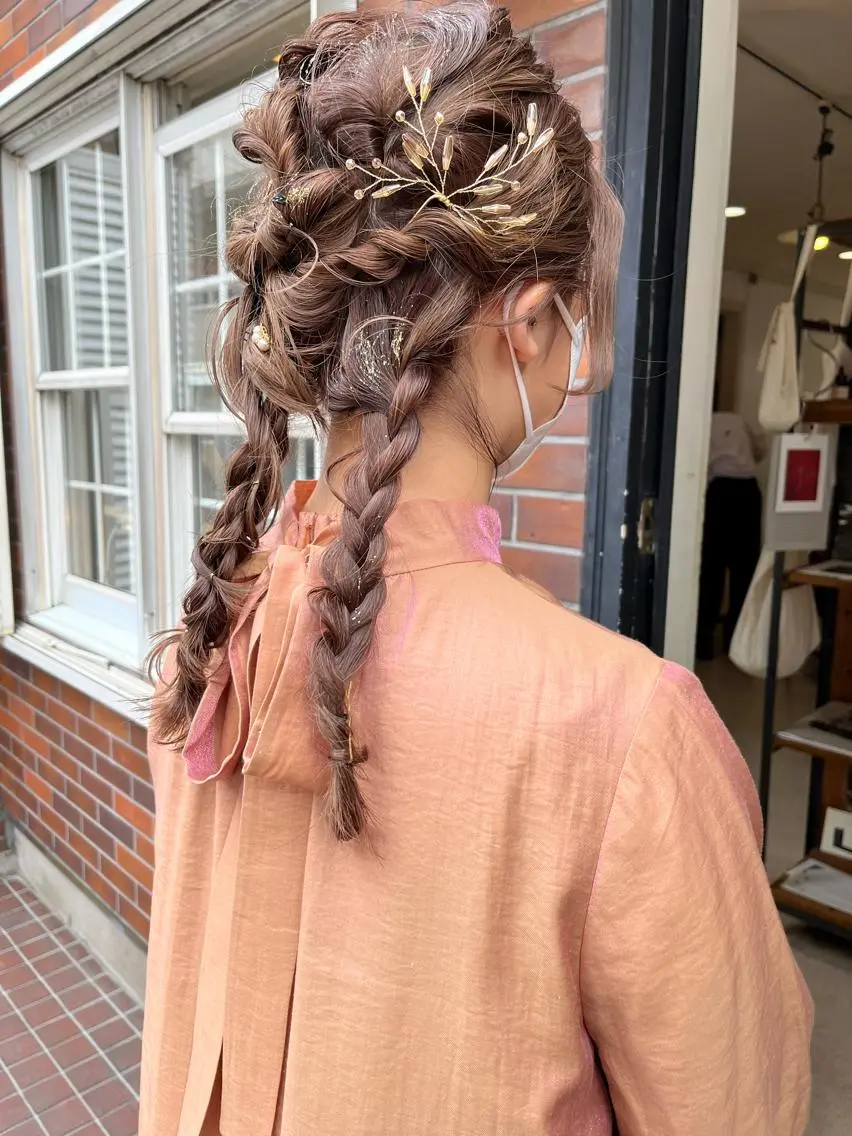 セミロング ヘアアレンジ ヘアセット eri kinjoのヘアスタイル