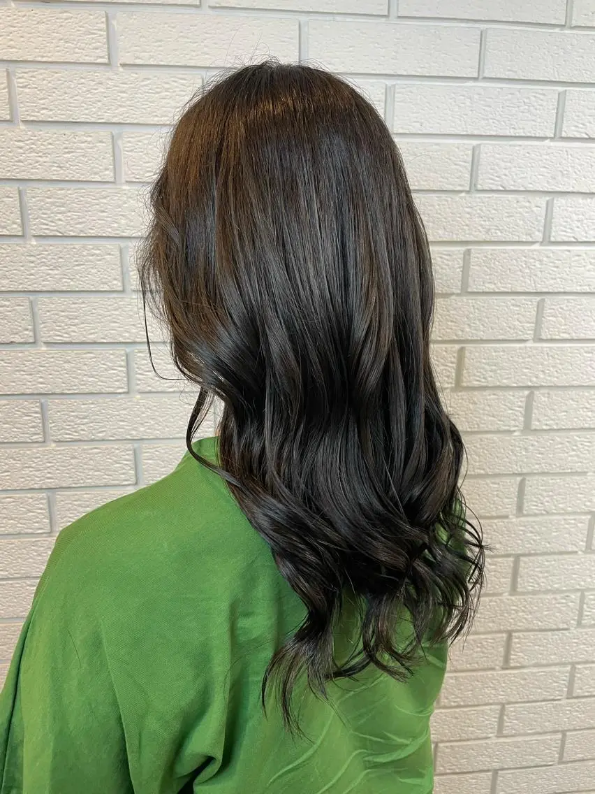 セミロング カラー ブリーチ ブルーカラー ブルージュ 透明感カラー ハイライトカラー ニュアンスデザイン✄ YOU♡のヘアスタイル