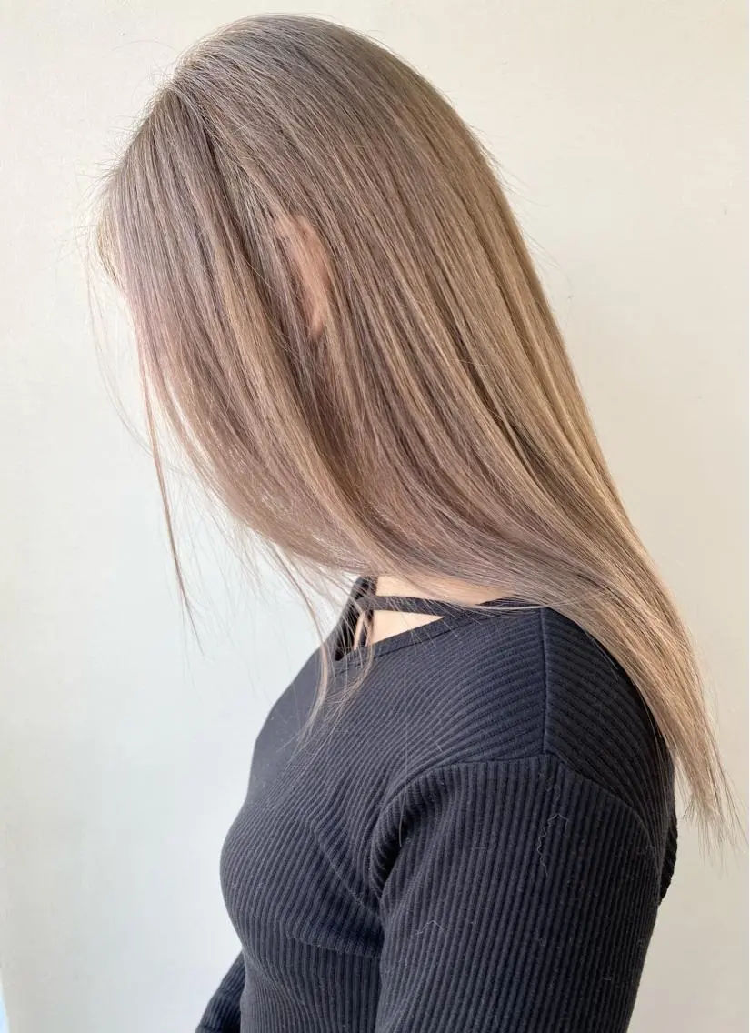 セミロング ヘアカラー トリートメント 小澤大輔 YOLO hairのヘアスタイル