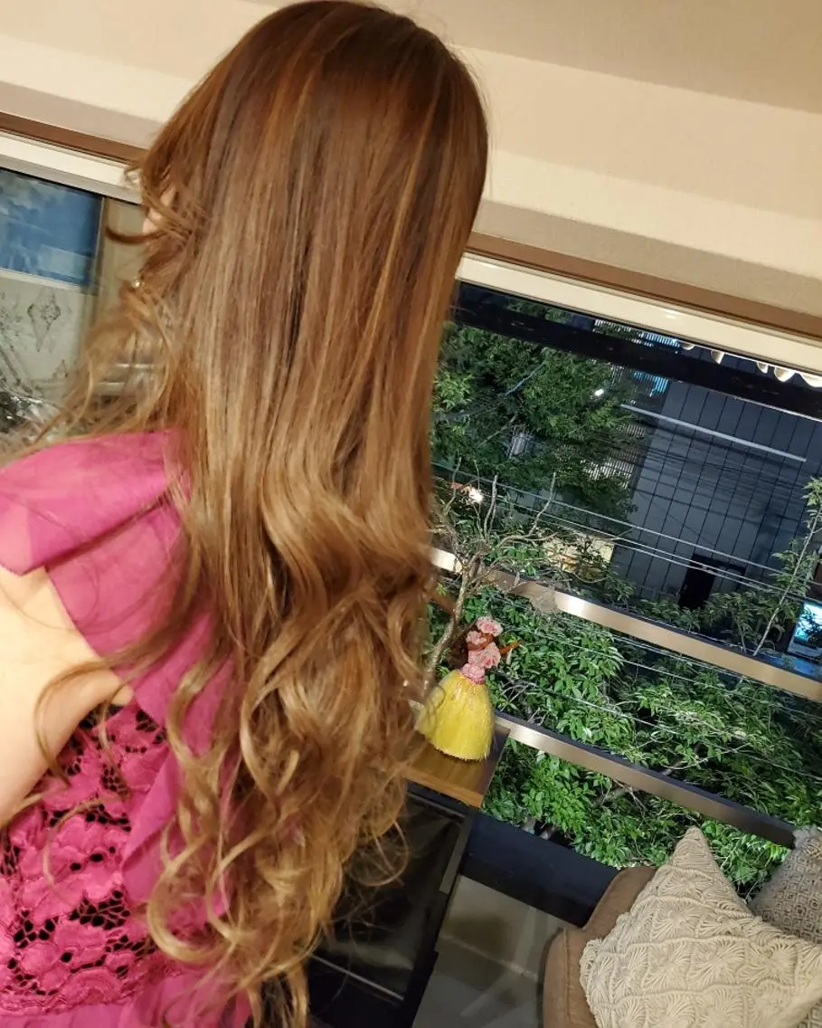 ロング カラー アディクシーカラー イルミナカラー 外国人風カラー 縮毛矯正 ヘアカラー spa hair ark 富井直美のヘアスタイル
