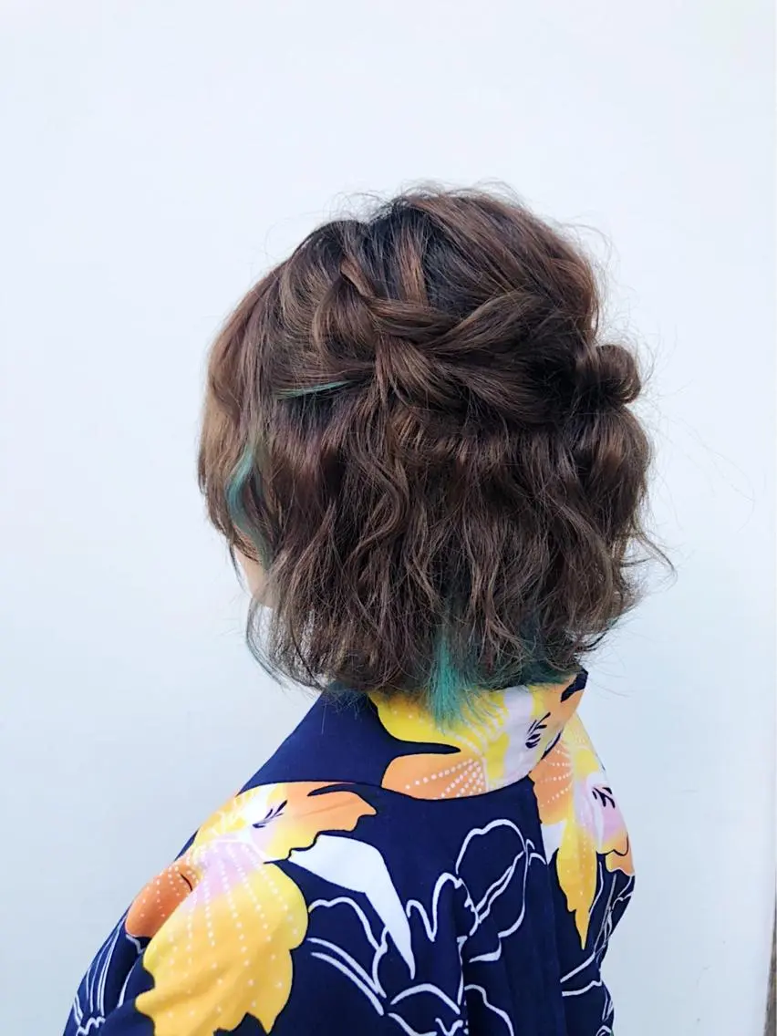 ミディアム 卒業式のヘアスタイル 京都最安価エクステ muuka🦋のヘアスタイル