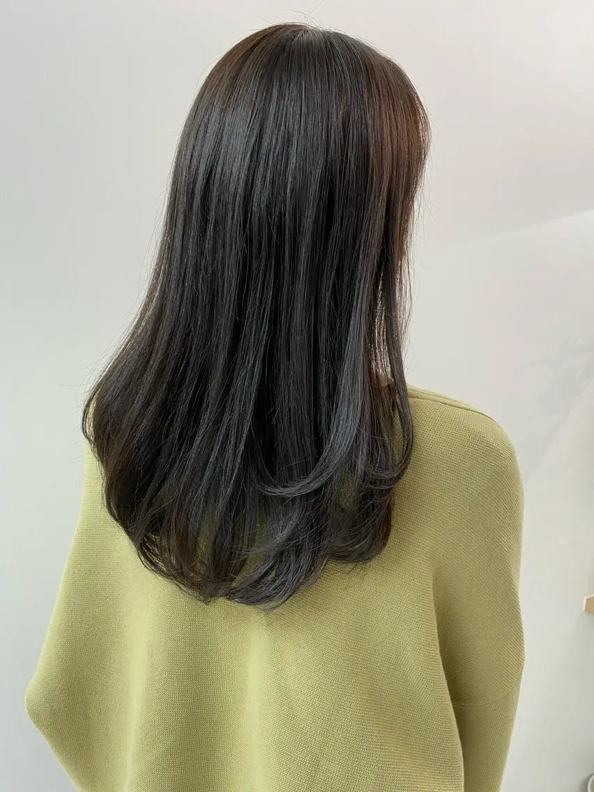 ロング カラー グレージュ オリーブグレージュ オリーブグレー レイヤーボブ/ボブ 仲川和人のヘアスタイル