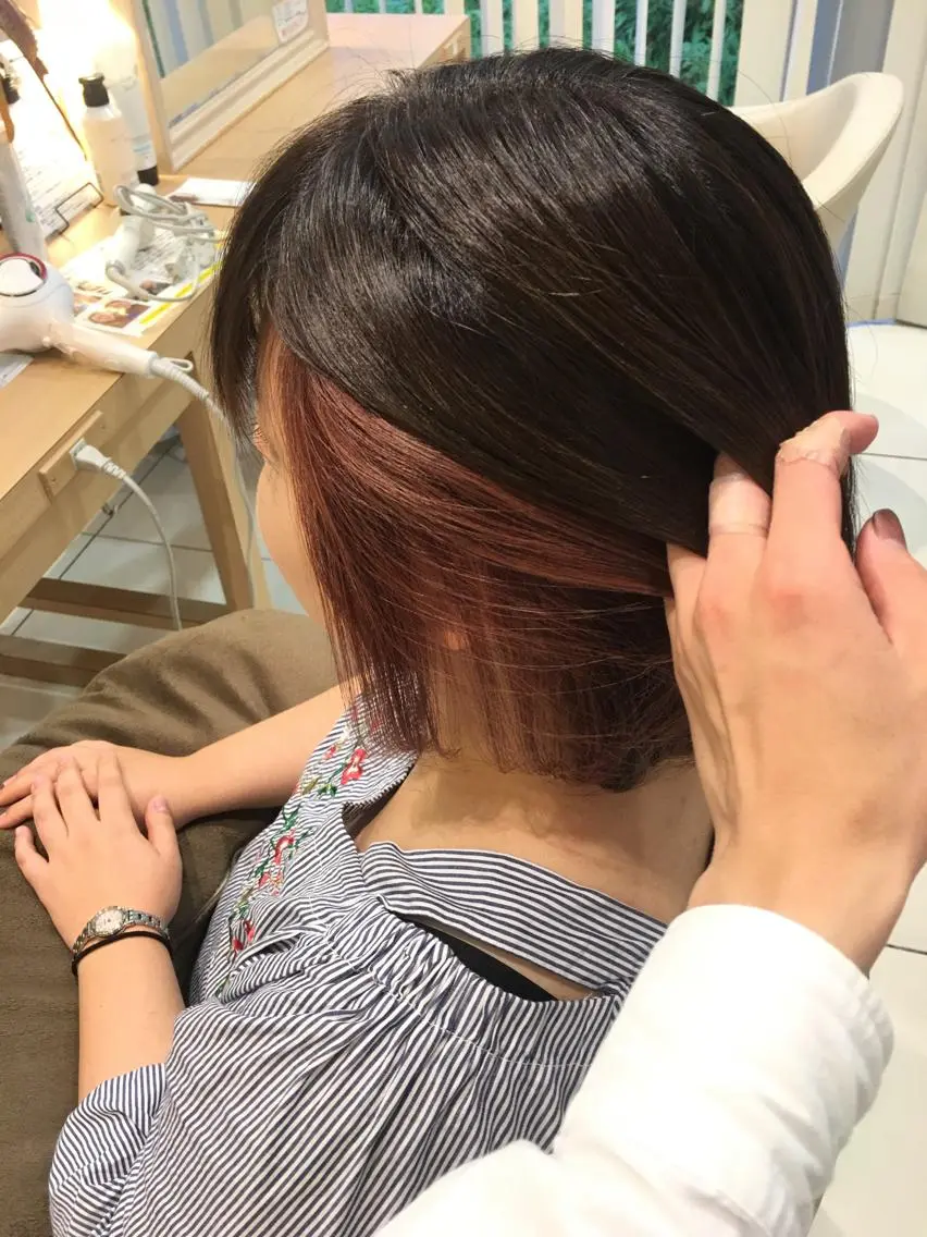 ショート カラー ピンクカラー 小田原NO1 美容師 飯田飛翔のヘアスタイル