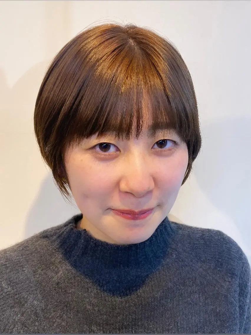 ショート カラー 女性目線でつくる ボブ縮毛矯正のヘアスタイル
