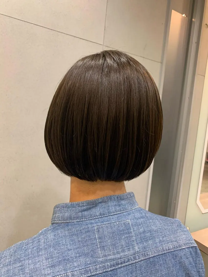 ショート おせ ちさとのヘアスタイル