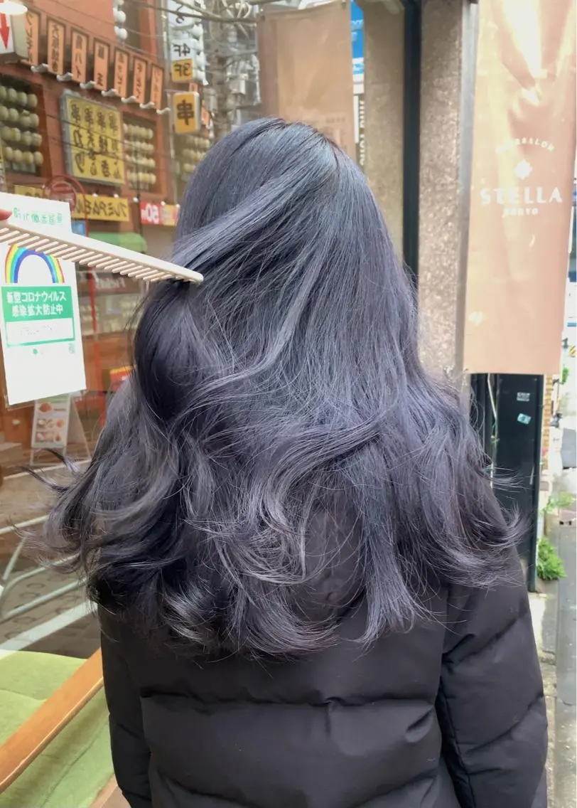 セミロング カラー ブルーカラー ブルーラベンダー ラベンダーカラー ヘアカラー トリートメント 矢野 晃平のヘアスタイル