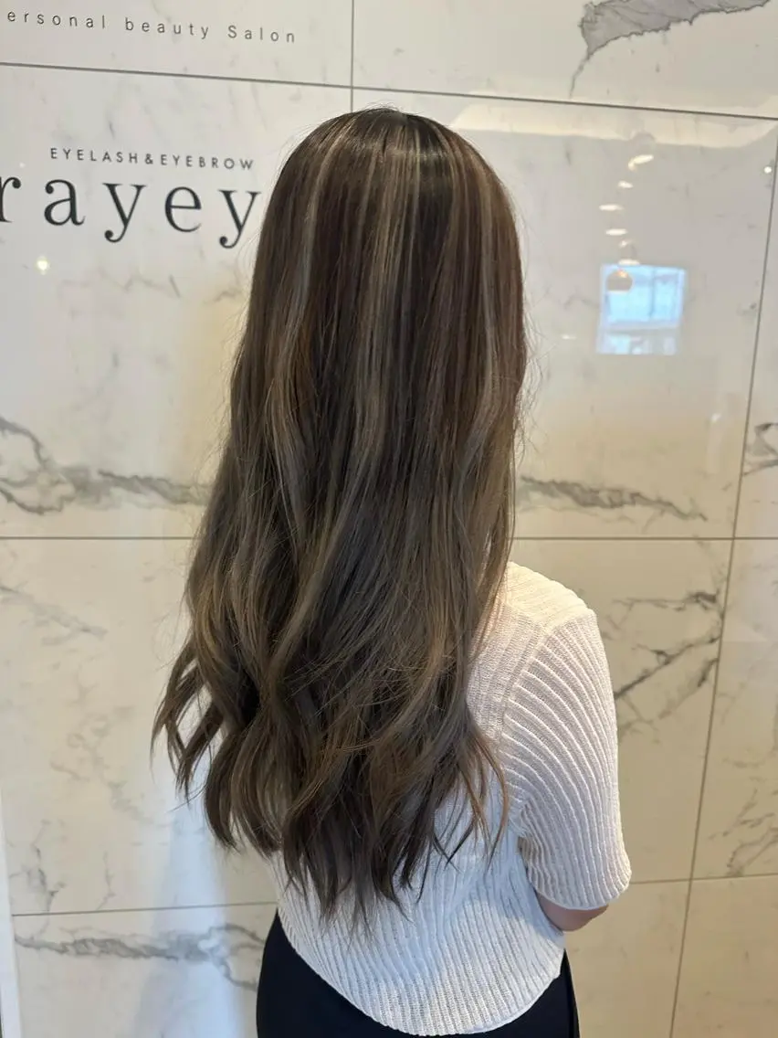 ロング カラー バレイヤージュ グラデーションカラー ハイライトカラー ハイライト レイヤーカット カット ヘアカラー arl 豊田店のヘアスタイル