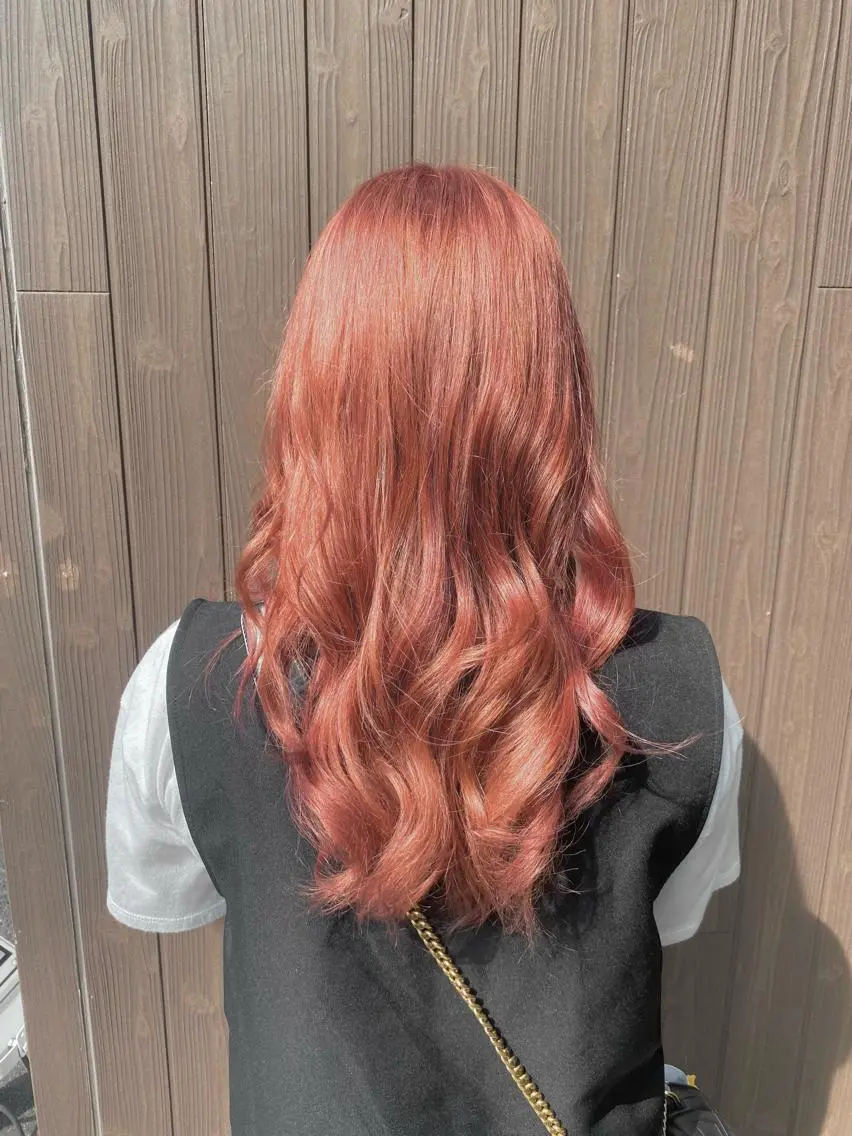 ロング カラー ブリーチ ヘアカラー ⭐️カラー特化⭐️ 安達佑紀のヘアスタイル