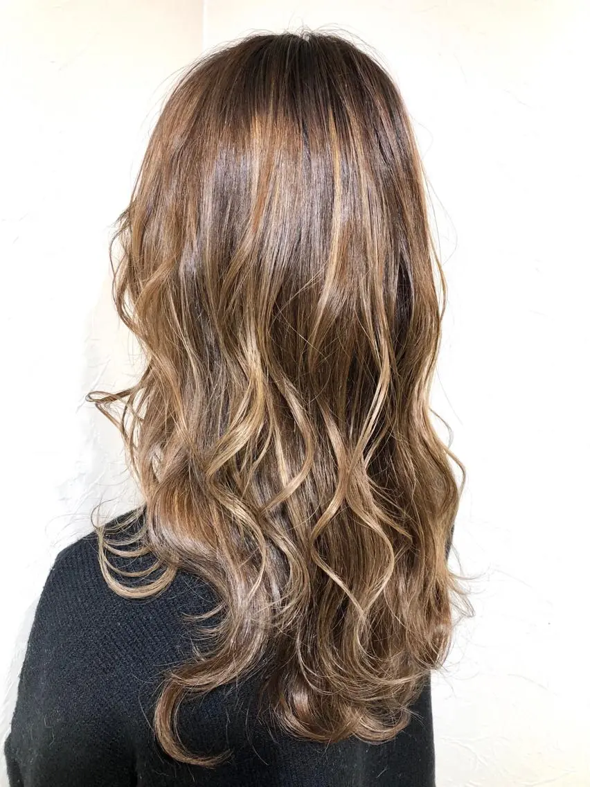 セミロング カラー カット ヘアカラー トリートメント 浦山 和之のヘアスタイル