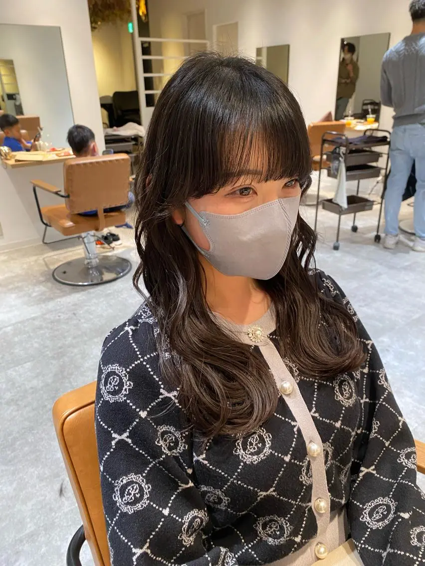 セミロング 顔周りカット トリートメント カット オスズ 🎀´-のヘアスタイル