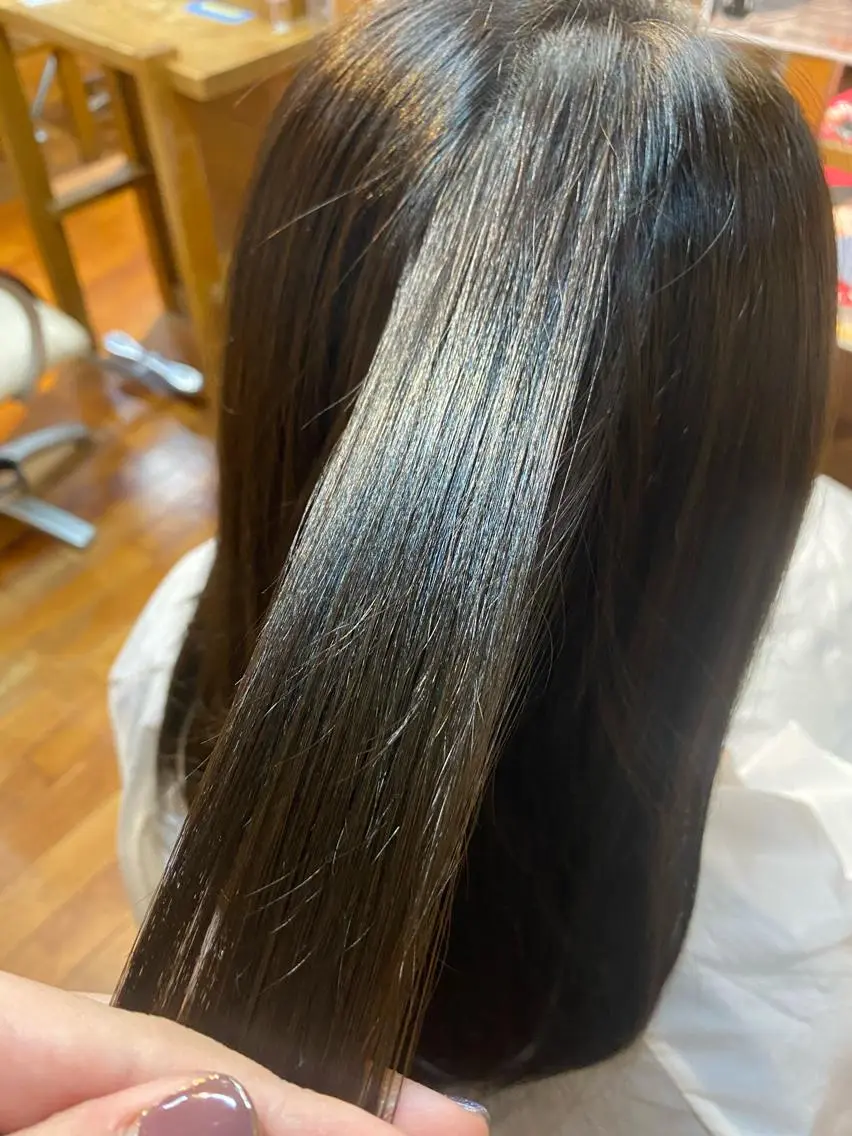 カラー 透明感カラー 氷見 早祐香のヘアスタイル