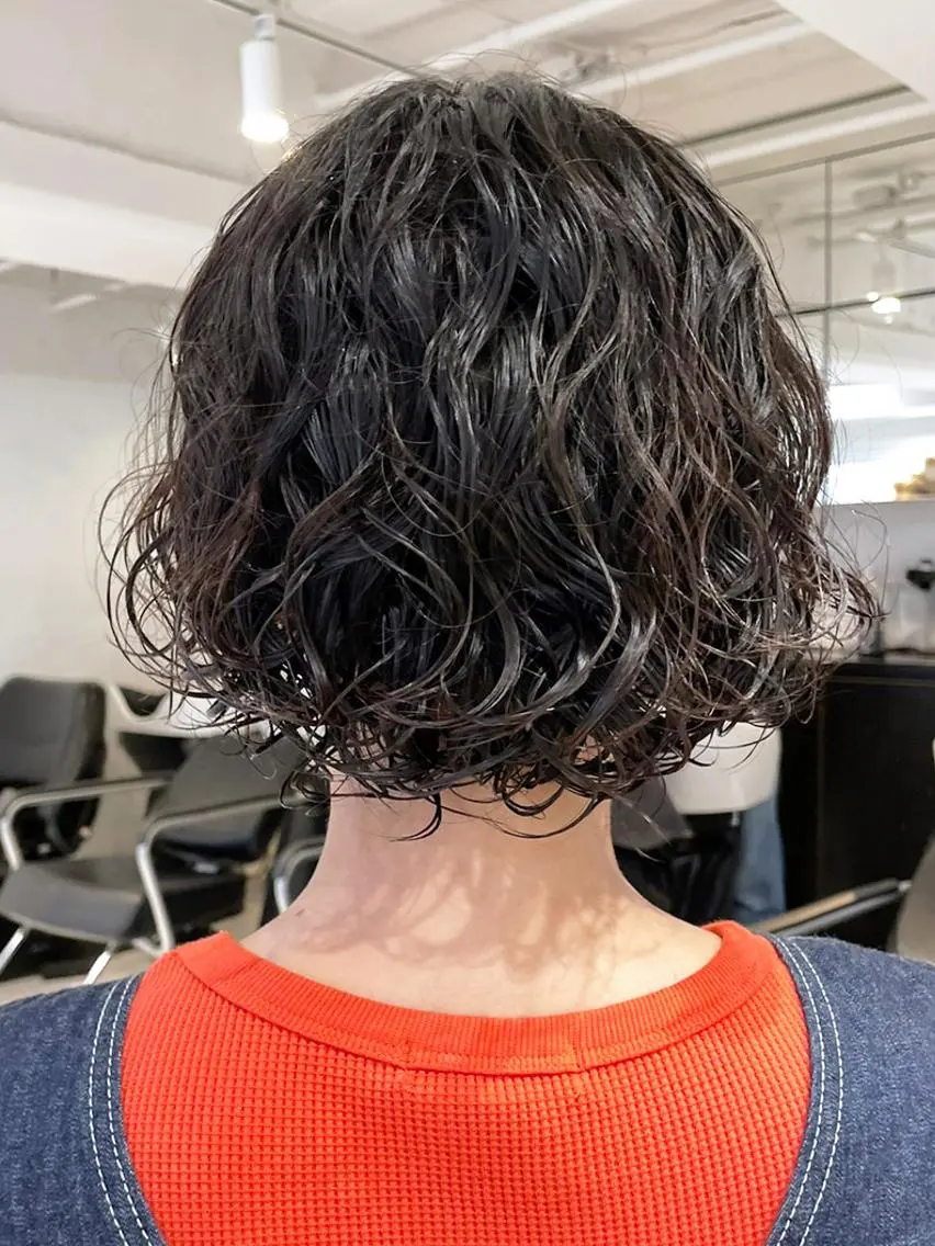 ミディアム パーマ ヘアアレンジ カラー ミディアムパーマ カット パーマ トリートメント ITbyALBUM 八王子店のヘアスタイル