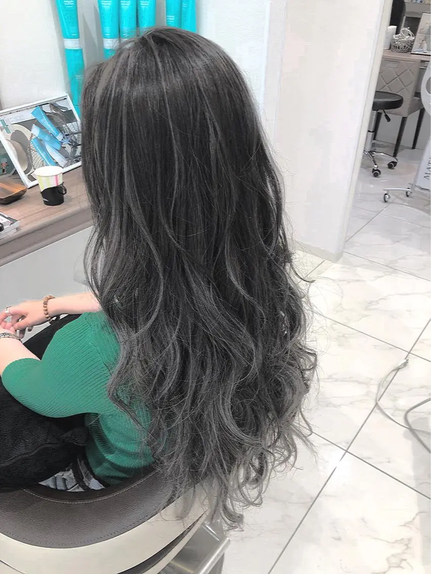 ロング ヘアカラー トリートメント 田中 慎也のヘアスタイル