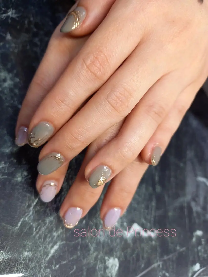 ネイル ゴールド salon de  Princessのネイルデザイン