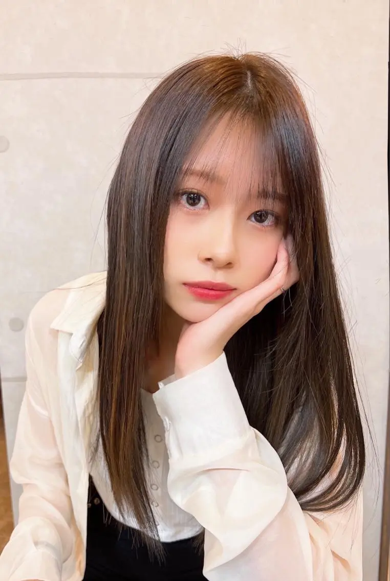 ロング カラー カット ヘアカラー 縮毛矯正 艶髪専門美容師🏄 kazuレスlessのヘアスタイル