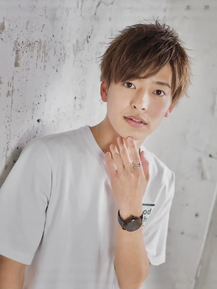 メンズ カット NATUREL 本田風のヘアスタイル