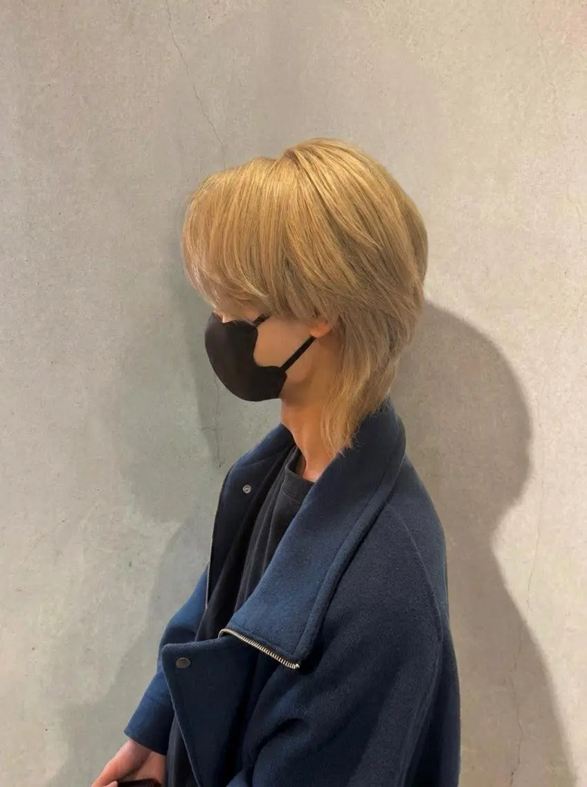 ミディアム カラー メンズ メンズブリーチ メンズハイトーン ブリーチ ブロンド ケアブリーチ KOYUKI [大阪美容室]のヘアスタイル