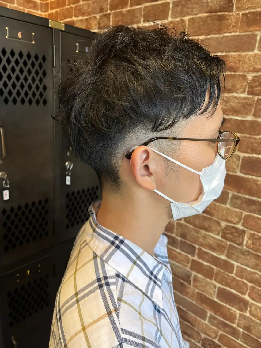ショート カラー パーマ ヘアアレンジ メンズ キッズ ネイル マツエク・マツパ アイブロウ メンズハイライト メンズパーマ ブラウンカラー ケアカラー 透明感カラー 久木原 ゆりのヘアスタイル