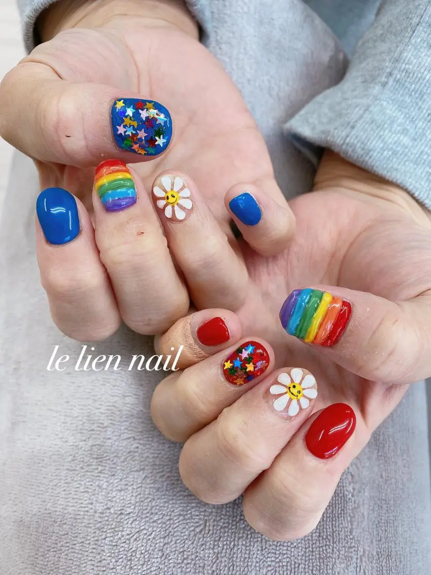 ネイル アートネイル キラキラネイル 持ち込み le lien nailのネイルデザイン