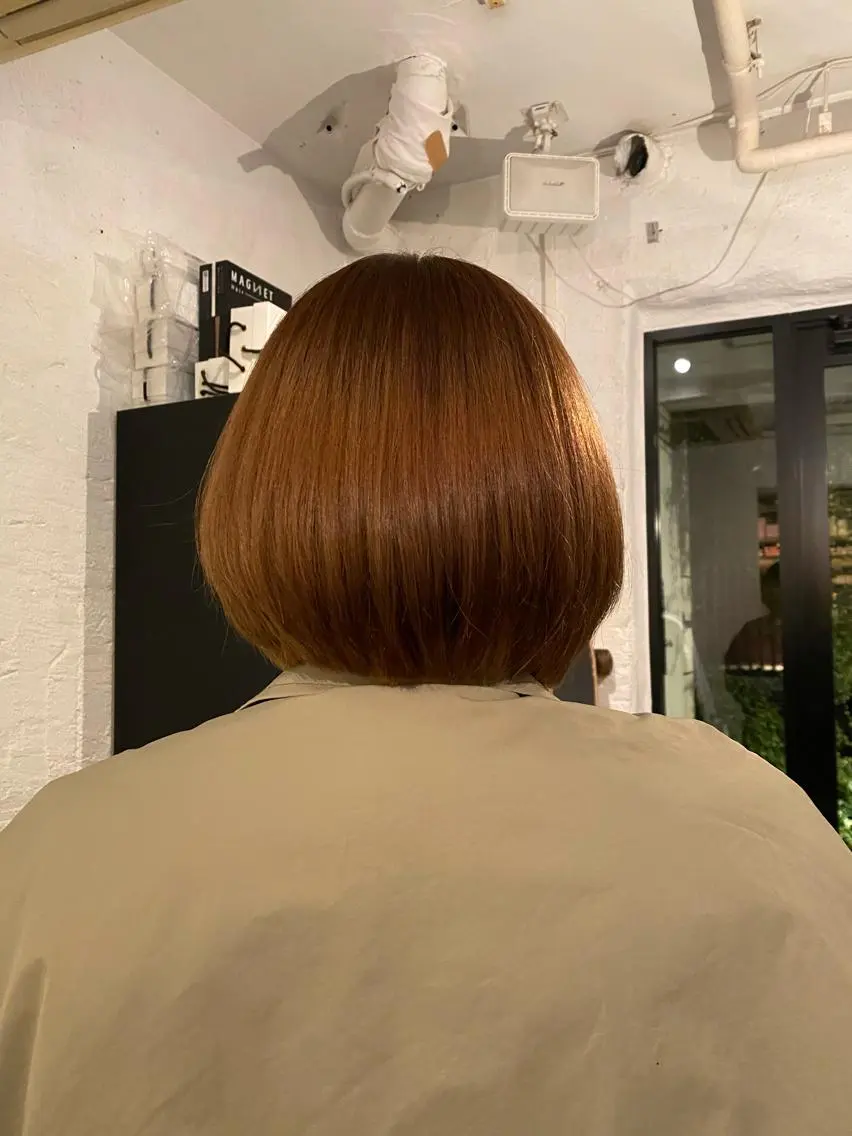 ミディアム 菜 摘のヘアスタイル