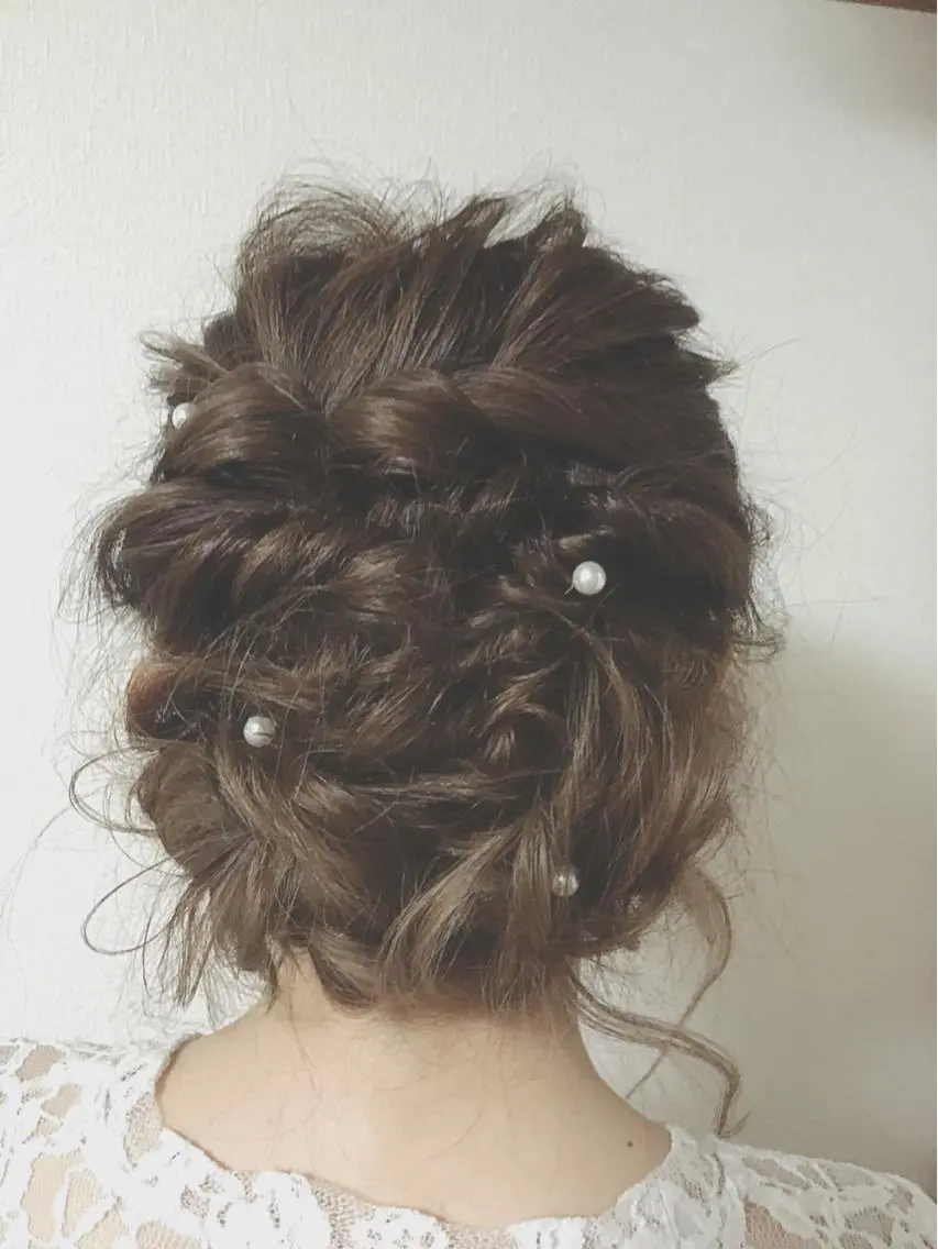 セミロング ヘアアレンジ 結婚式・ブライダル RUMéL 🌙YUIのマツエク・マツパデザイン