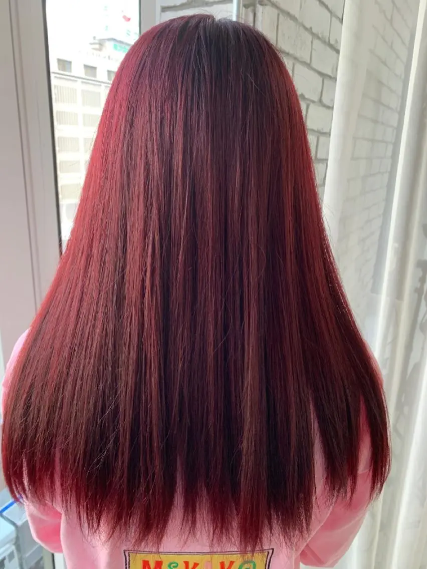ロング カラー ブリーチ ブリーチなしカラー カット ヘアカラー トリートメント LUXBE LUCEのヘアスタイル