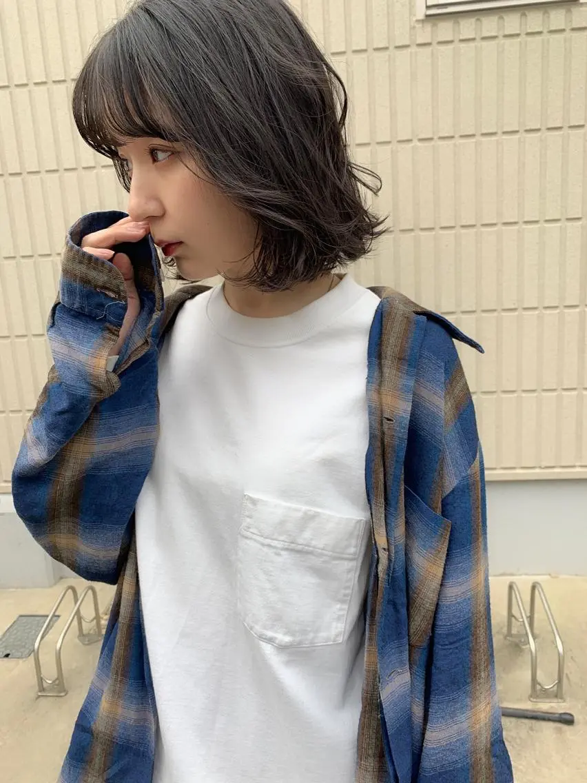 ショート 切りっぱなしボブ ボブ 柔らかブラウン/顔周 りレイヤー♡ユウシのヘアスタイル