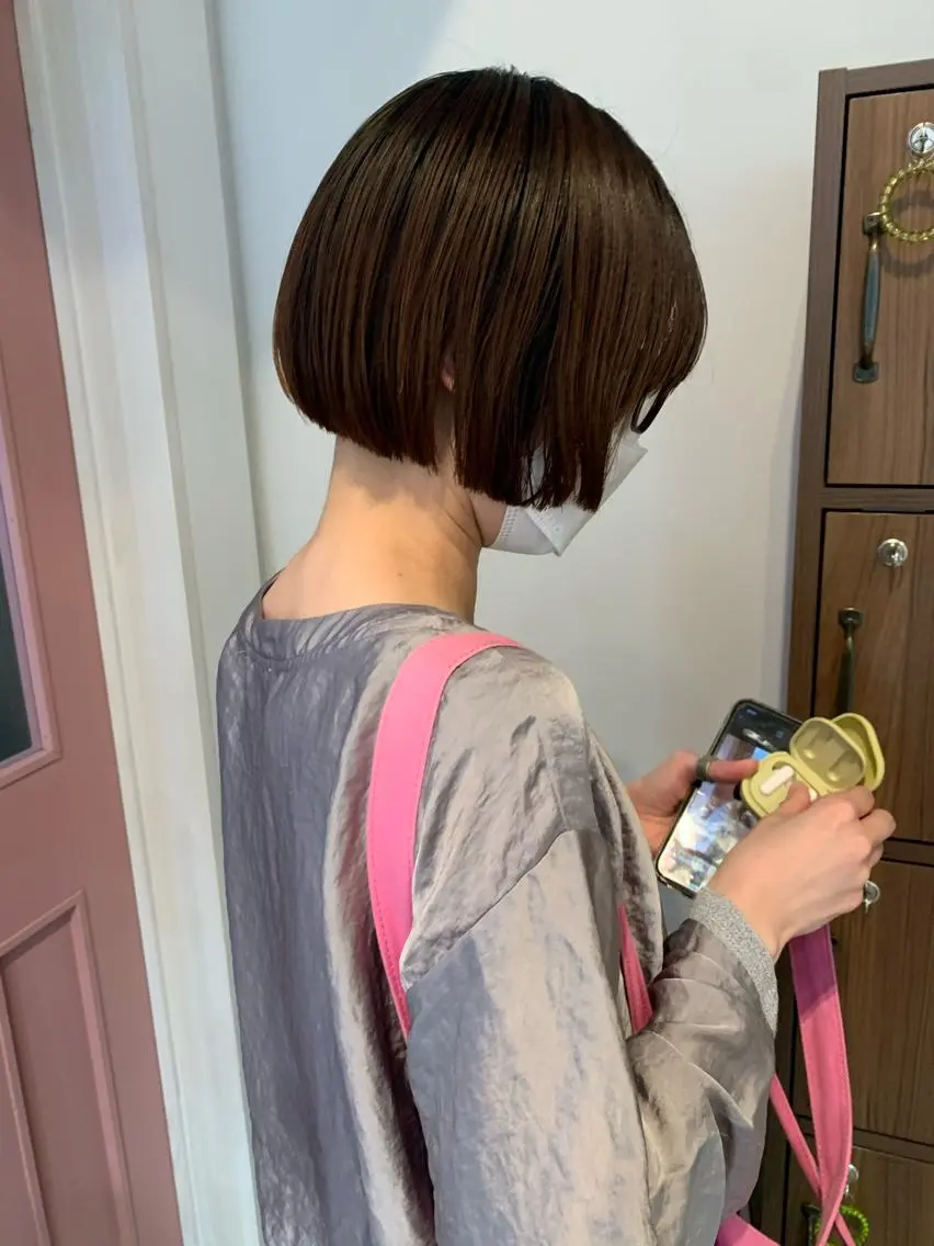 ショート ボブ 山嵜 かなのヘアスタイル