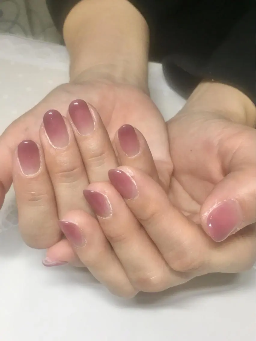 ネイル 新宿ネイルサロン ジェミディローサのネイルデザイン