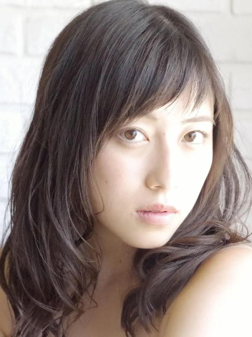 セミロング 富岡 俊行のヘアスタイル