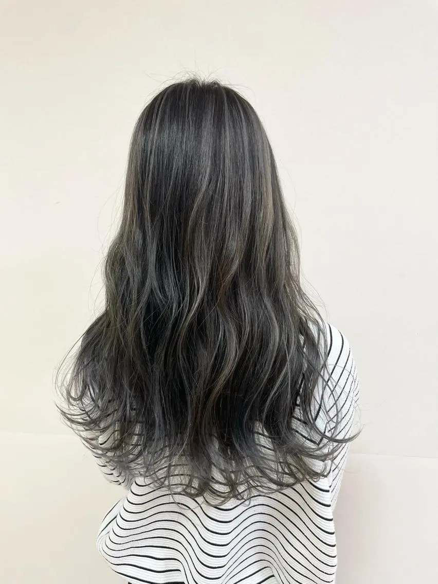 ロング カラー ヘアアレンジ ヘアカラー トリートメント 【Sweep】おじま のぞみのヘアスタイル