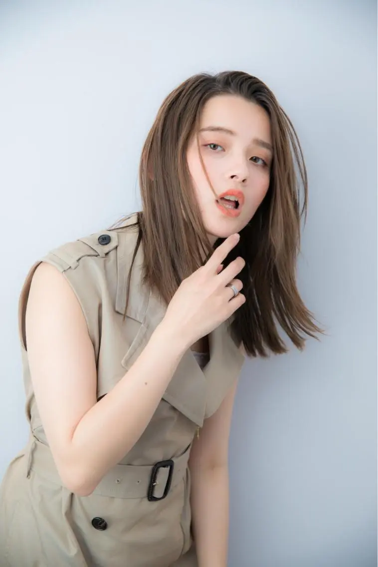 セミロング ⭐️艶髪⭐️髪質改善 newi町田 山本のヘアスタイル