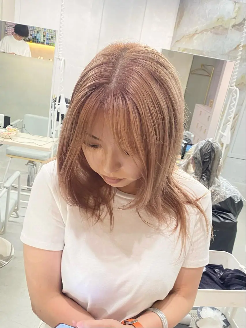 セミロング カラー ヘアカラー 前橋 姫奈のヘアスタイル