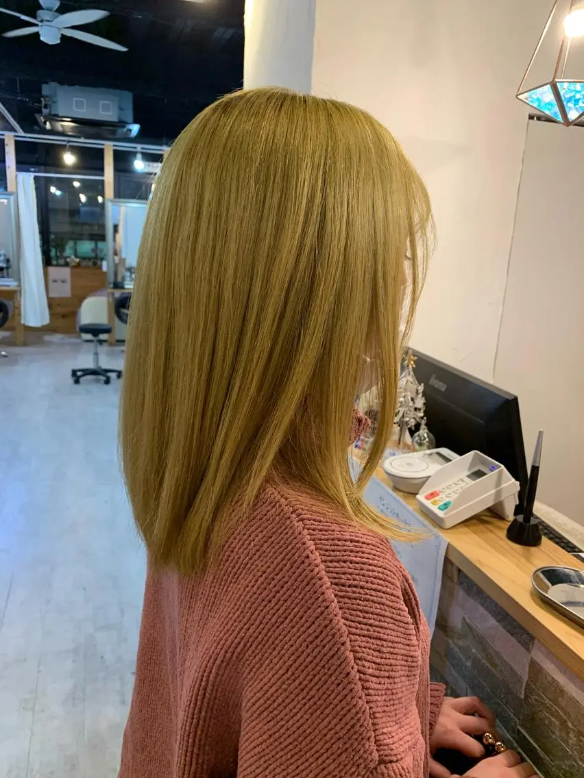 ミディアム LAMP mashiroのヘアスタイル