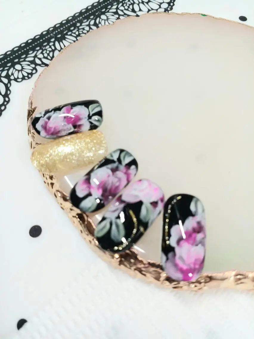 ネイル プライベートサロン Nail’s愛のネイルデザイン