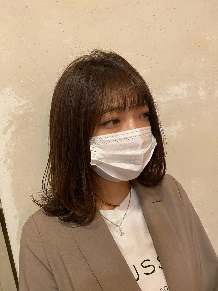 ミディアム 井上 日菜乃のヘアスタイル