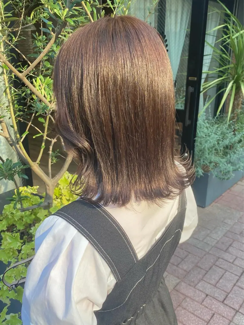 セミロング カラー otoha✳︎ くすみ艶カラーのヘアスタイル