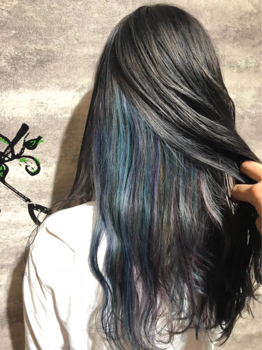 セミロング カラー ブルーカラー ユニコーンカラー 🫟Blanco🫟 Color&Careのヘアスタイル